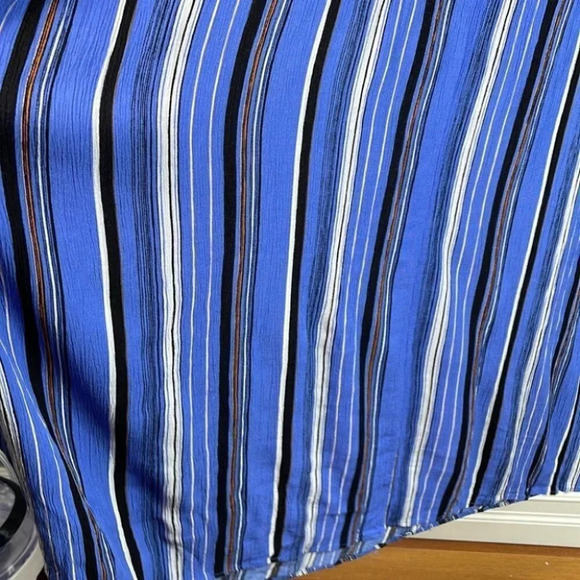 BAND OF GYPSIES Maxi Dress Blue Stripe Plisse Tied Deep V Smock Bohemian M - Picture 6 of 10